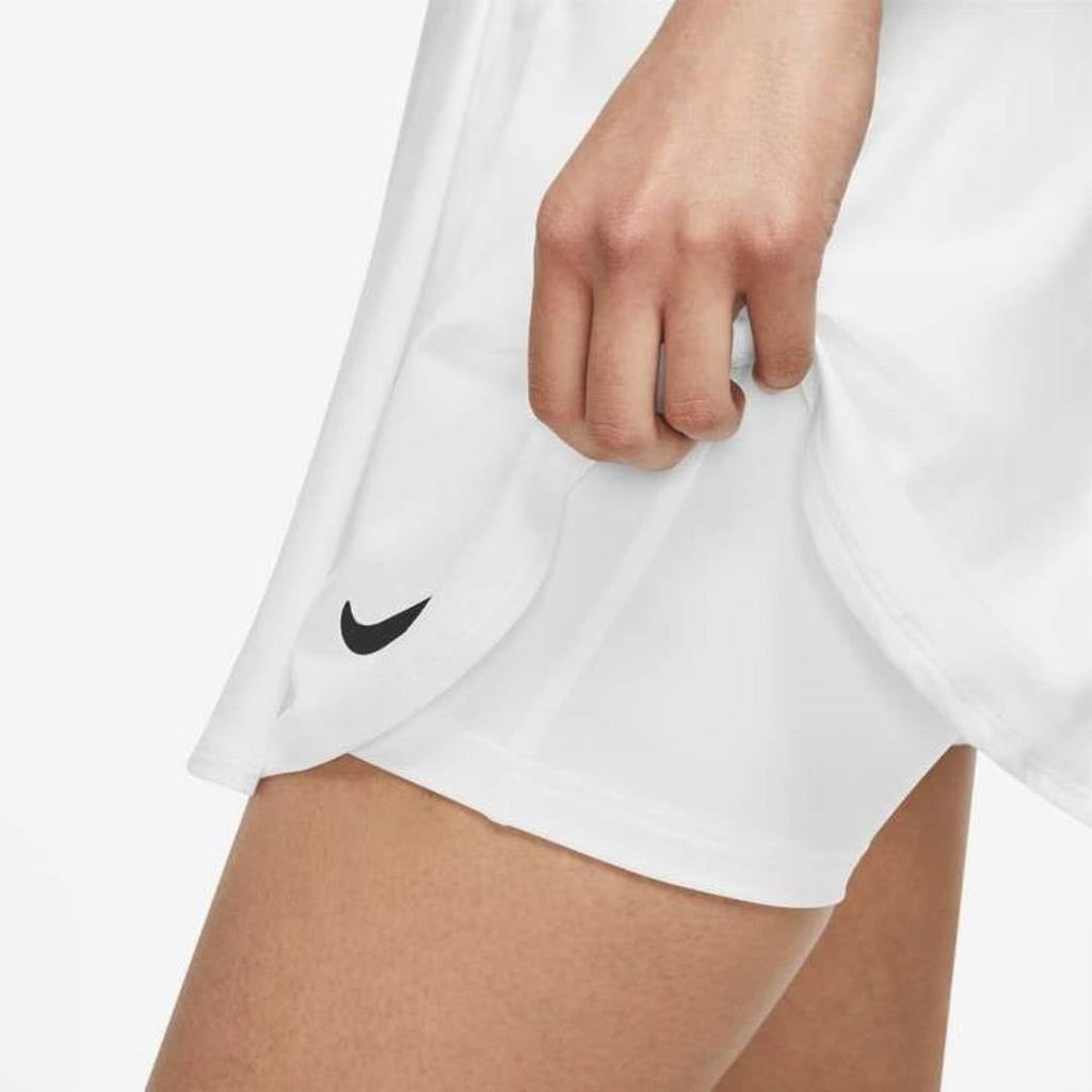 Nike Women's Dri-FIT Victory Flouncy Skirt (White/Black) - RacquetGuys.ca